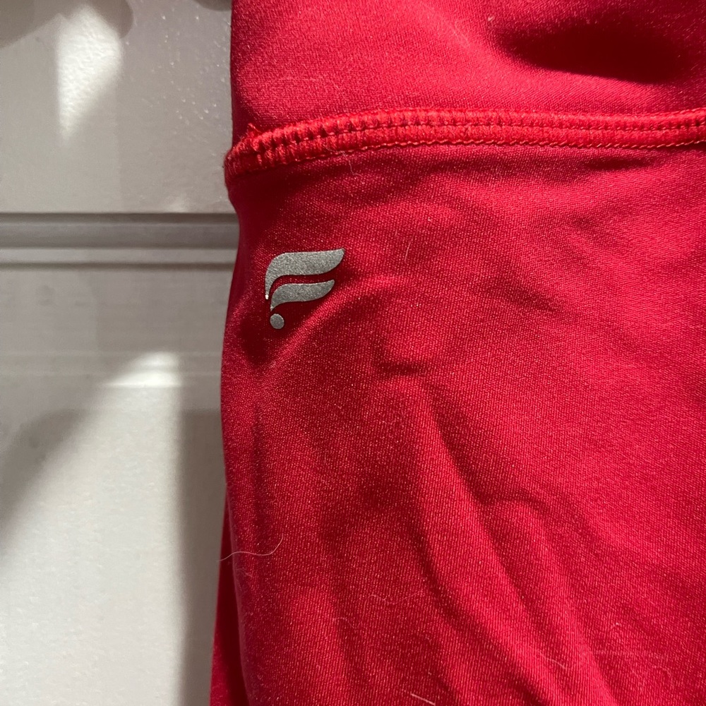 Fabletics Powehold cross cross phone pocket